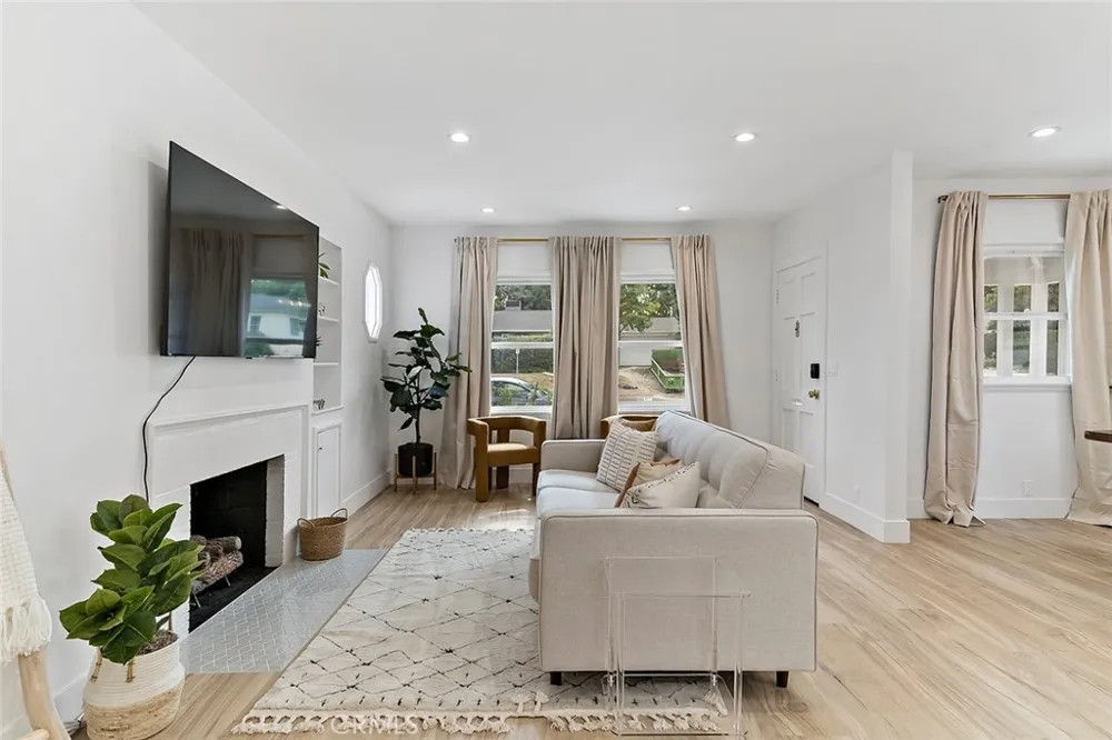 618 Pass Burbank, CA 91505