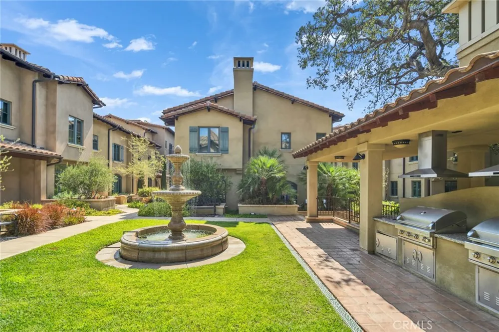 168 S Sierra Madre Boulevard #114 Pasadena, CA 91107