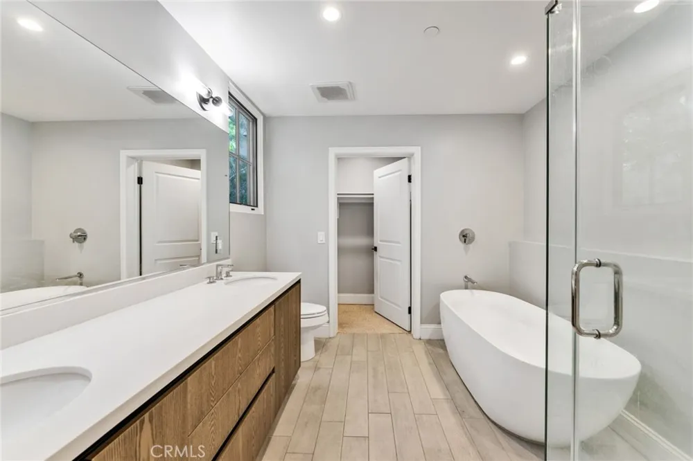 168 S Sierra Madre Boulevard #114 Pasadena, CA 91107