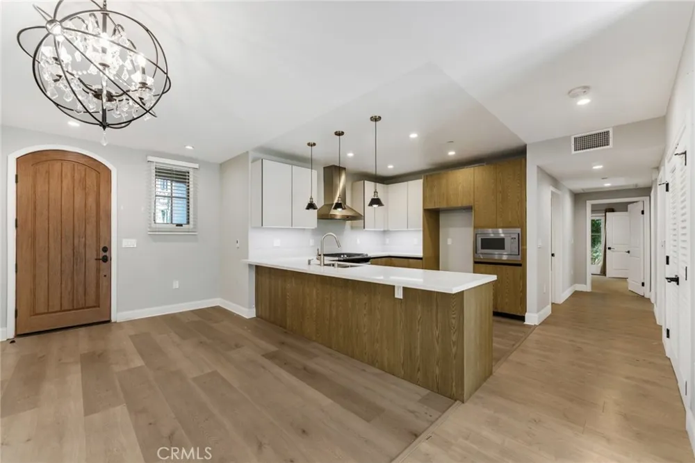 168 S Sierra Madre Boulevard #114 Pasadena, CA 91107