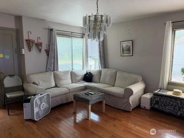 6715 Delridge Way SW Seattle, WA 98106