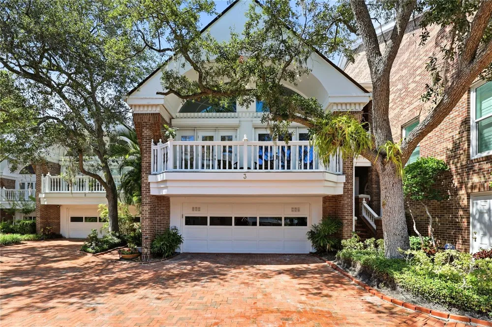 5210 INTERBAY BOULEVARD #3 Tampa, FL 33611