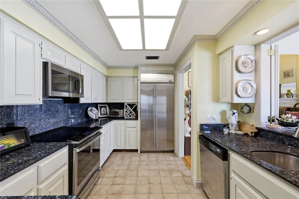 5210 INTERBAY BOULEVARD #3 Tampa, FL 33611