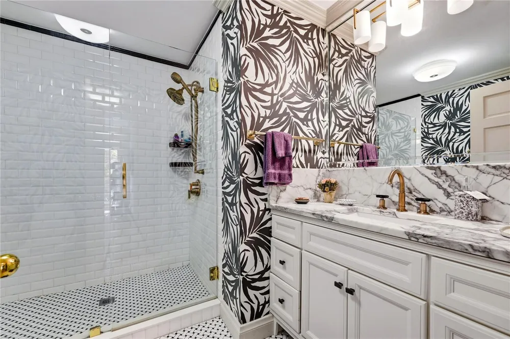5210 INTERBAY BOULEVARD #3 Tampa, FL 33611