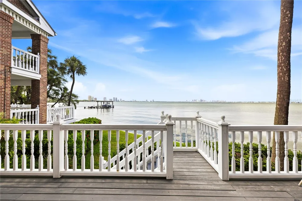 5210 INTERBAY BOULEVARD #3 Tampa, FL 33611