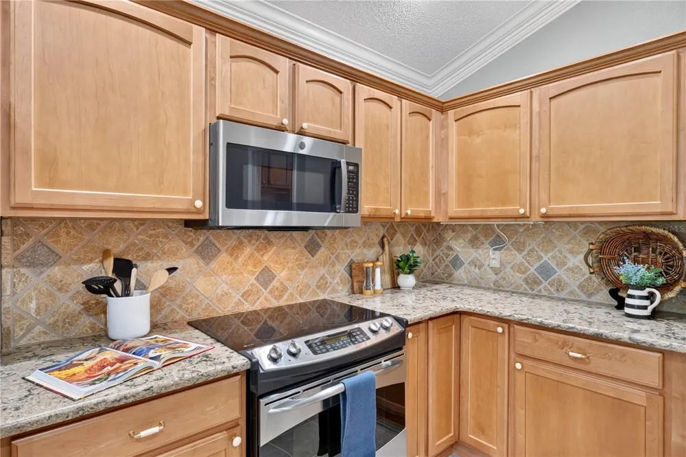 16815 SE 85TH BELKNAP AVENUE The Villages, FL 32162