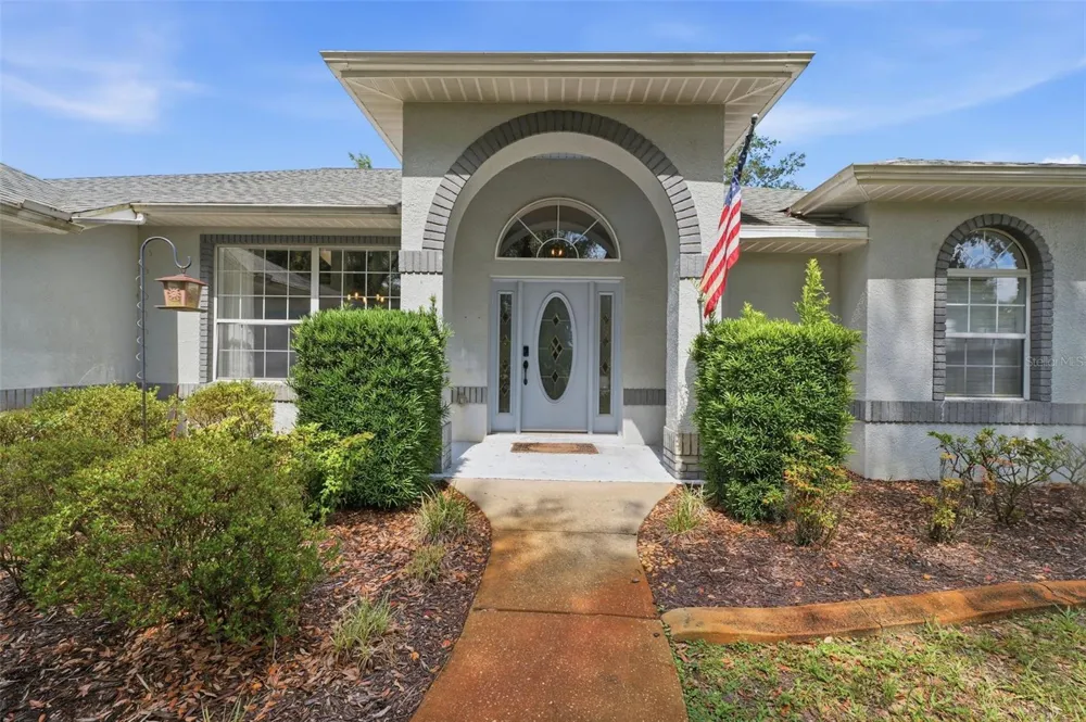 240 COUNTRY CLUB DRIVE Crystal River, FL 34429