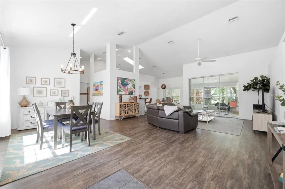 240 COUNTRY CLUB DRIVE Crystal River, FL 34429