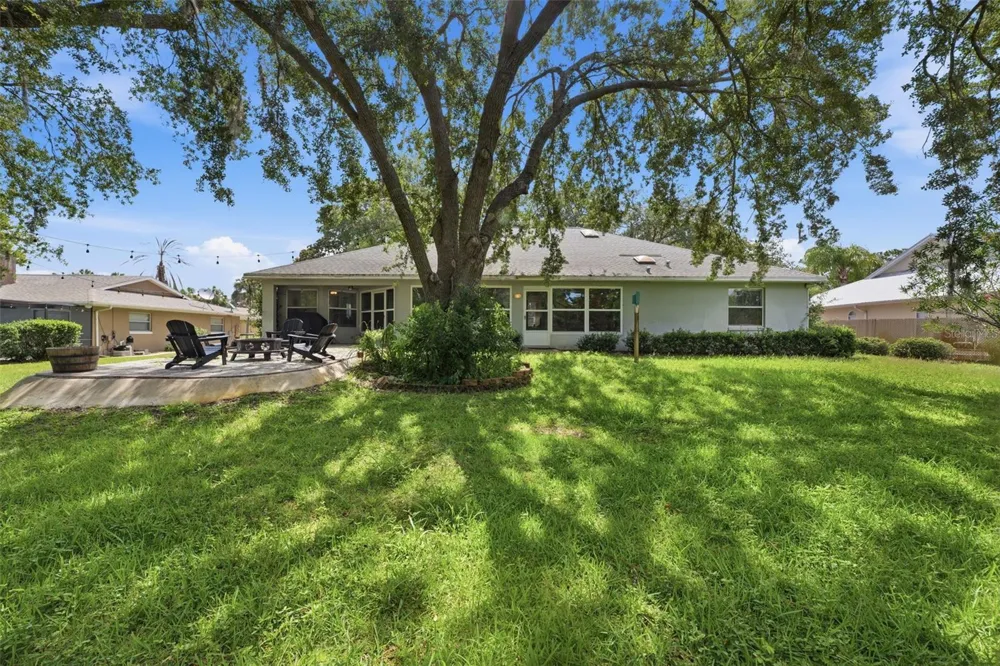 240 COUNTRY CLUB DRIVE Crystal River, FL 34429