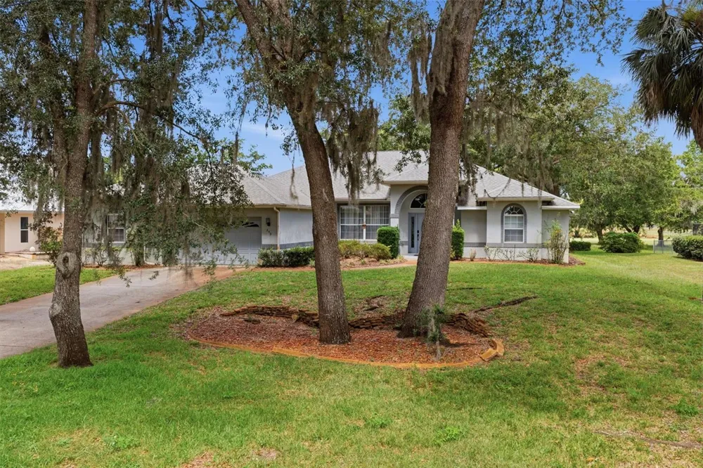 240 COUNTRY CLUB DRIVE Crystal River, FL 34429