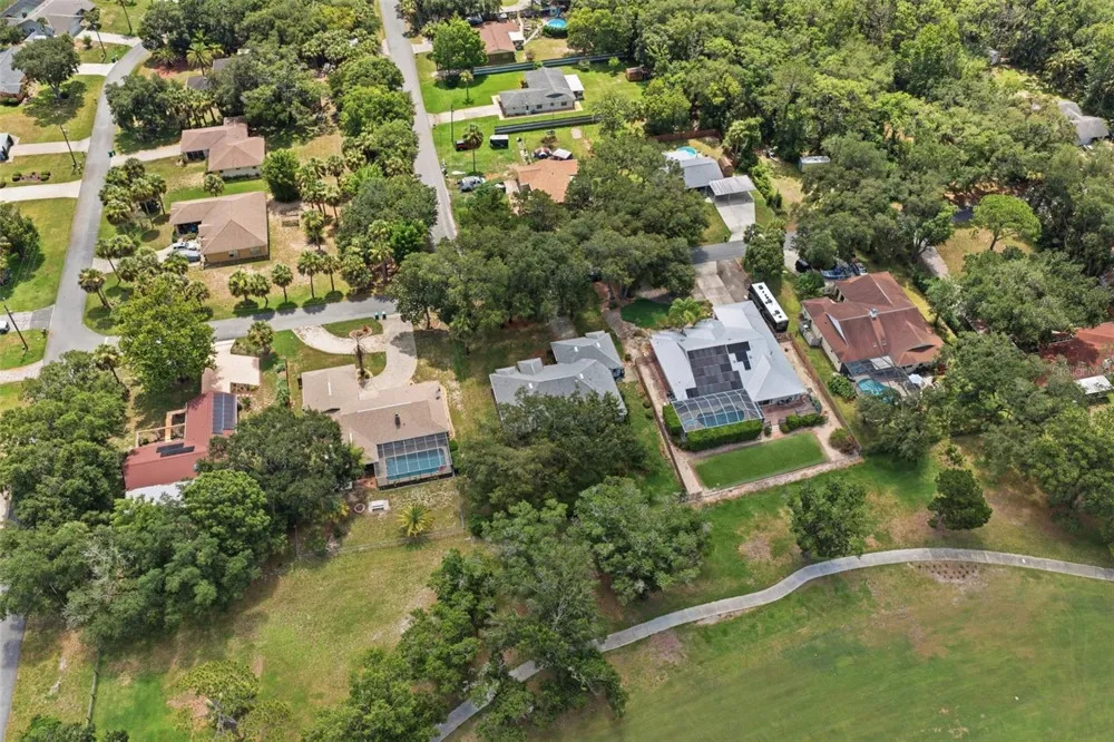 240 COUNTRY CLUB DRIVE Crystal River, FL 34429