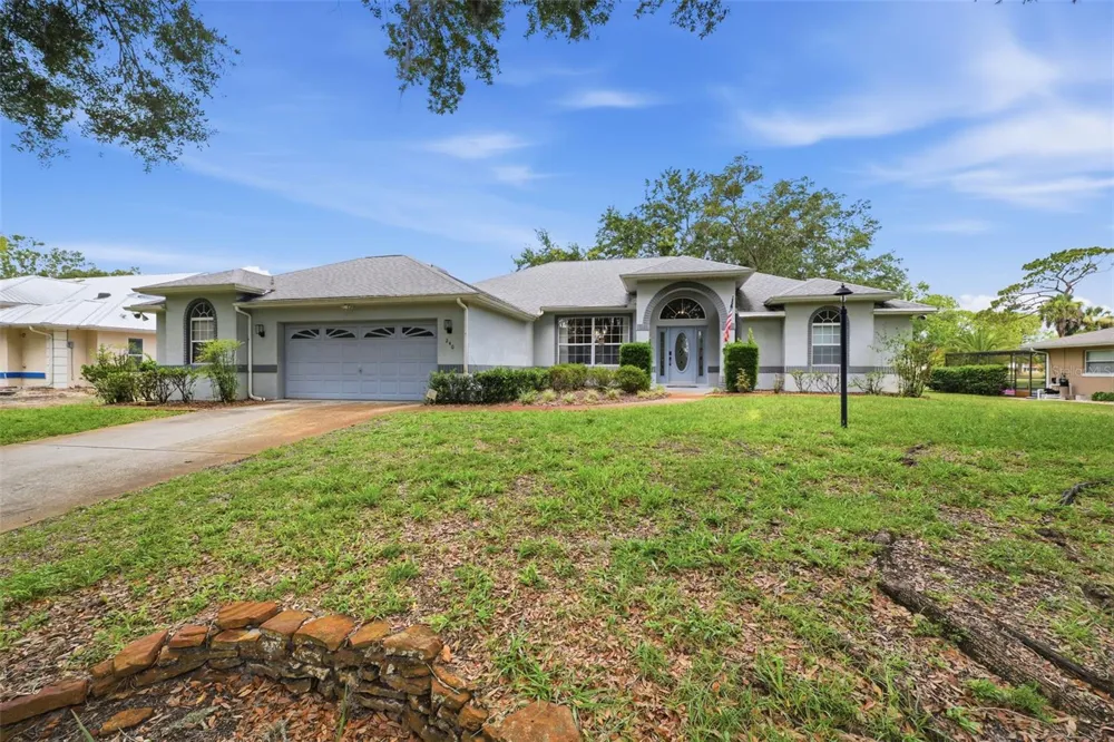 240 COUNTRY CLUB DRIVE Crystal River, FL 34429