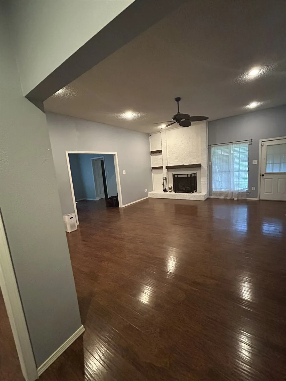 601 Highland Oaks Street Mount Vernon, TX 75457