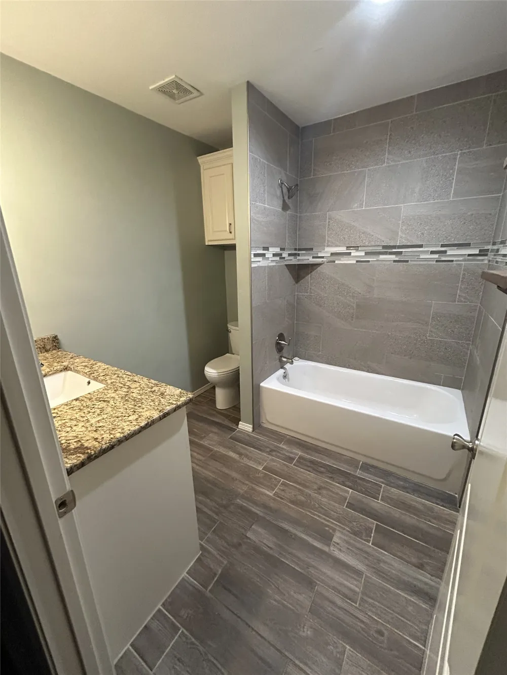 601 Highland Oaks Street Mount Vernon, TX 75457
