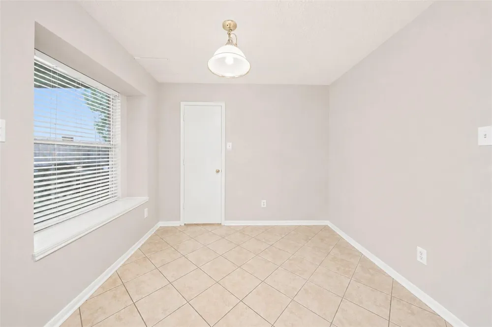 12030 Bunny Lane Pinehurst, TX 77362