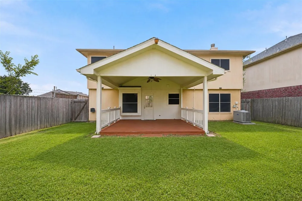 12030 Bunny Lane Pinehurst, TX 77362