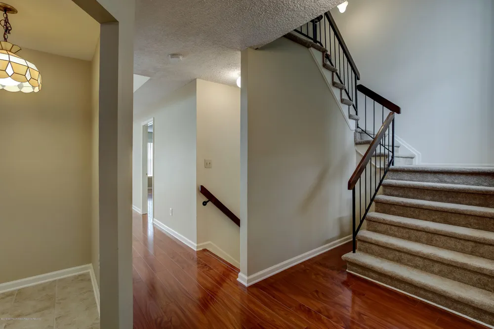 92 Tulip Lane Freehold, NJ 07728