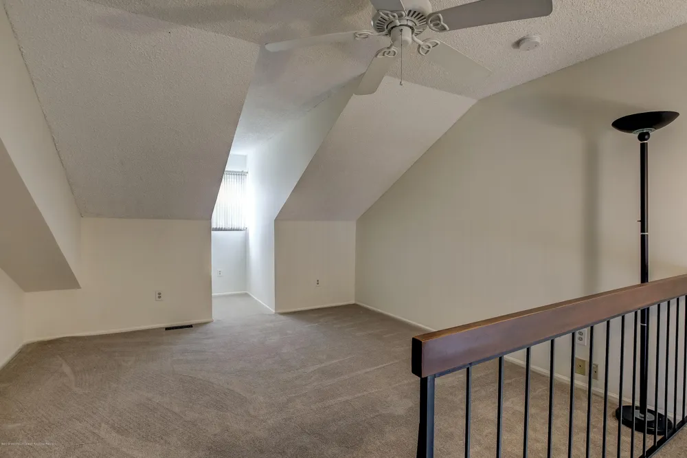 92 Tulip Lane Freehold, NJ 07728
