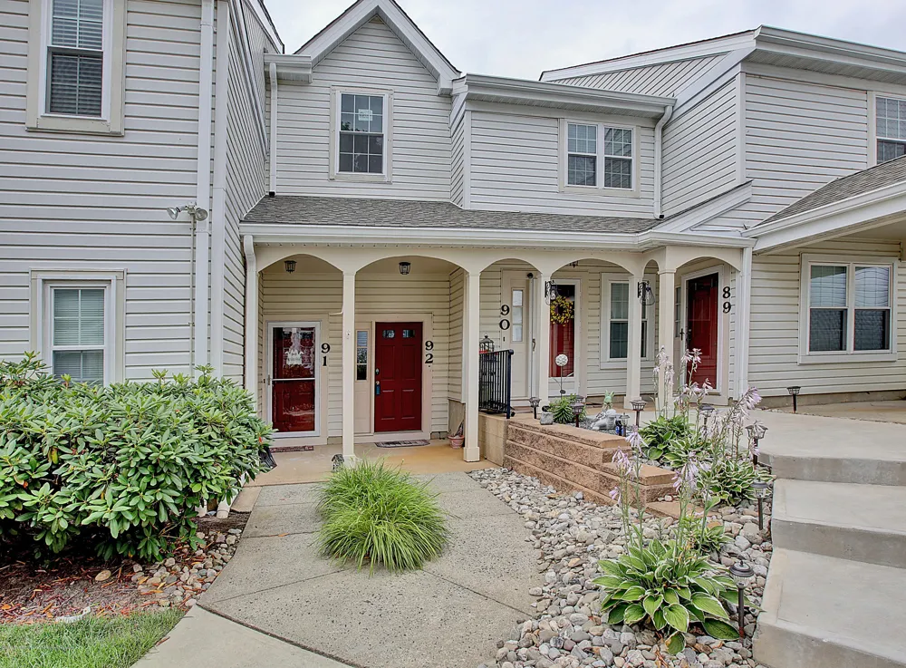 92 Tulip Lane Freehold, NJ 07728