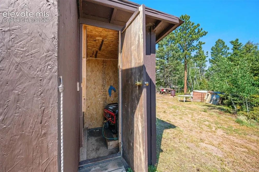 106 Forest Court Guffey, CO 80820