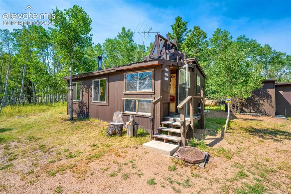 106 Forest Court Guffey, CO 80820