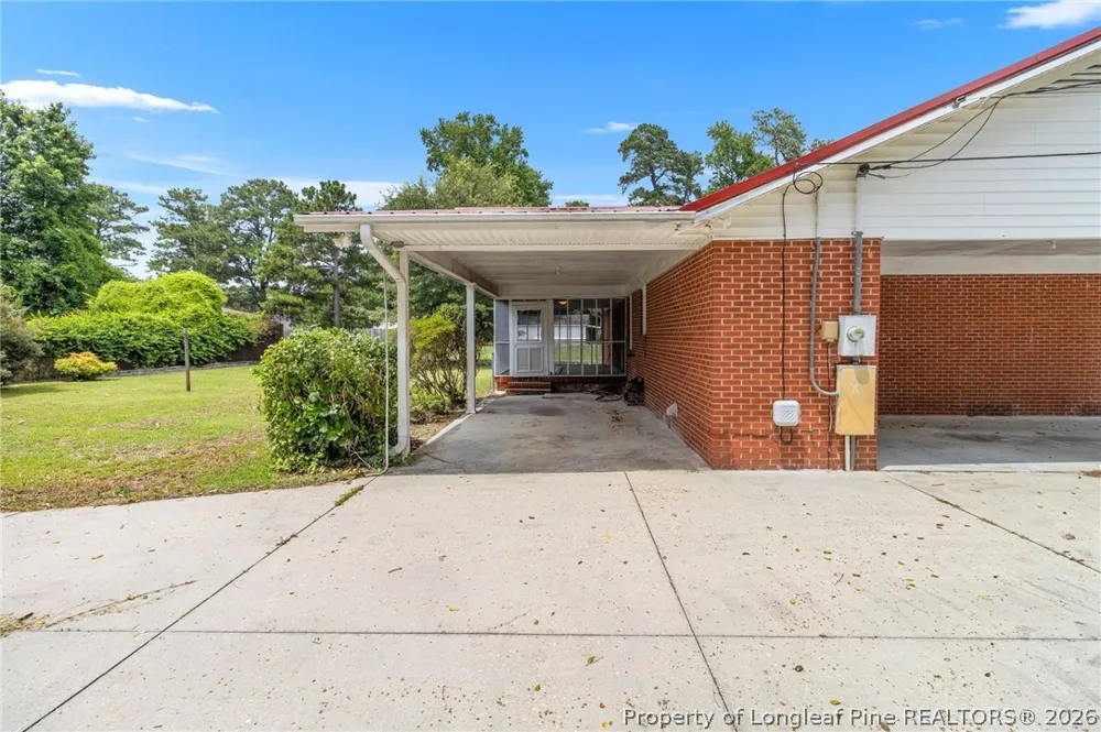 344 S 4th Street St Pauls, NC 28384