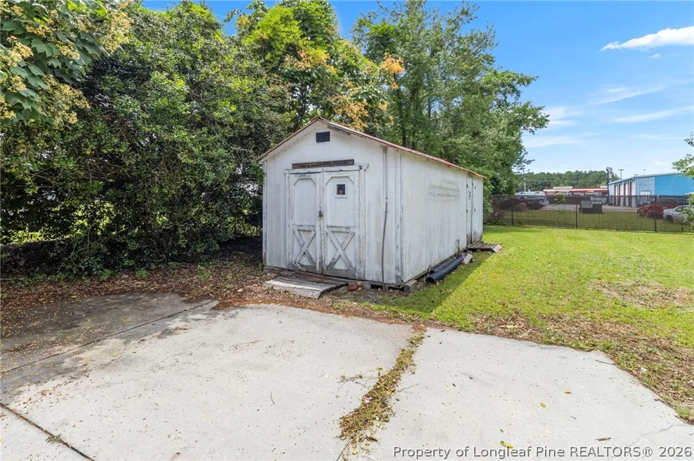 344 S 4th Street St Pauls, NC 28384