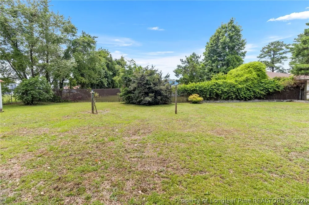 344 S 4th Street St Pauls, NC 28384