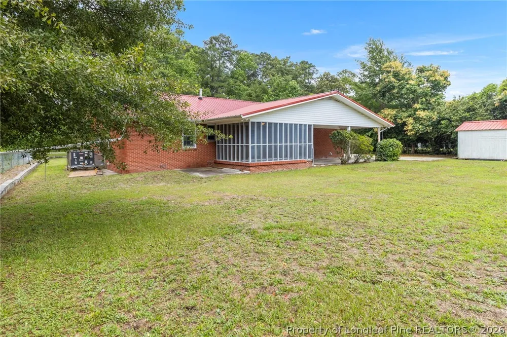 344 S 4th Street St Pauls, NC 28384