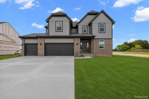 28325 Nadia Lane