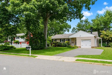 90 Oak Hill Drive