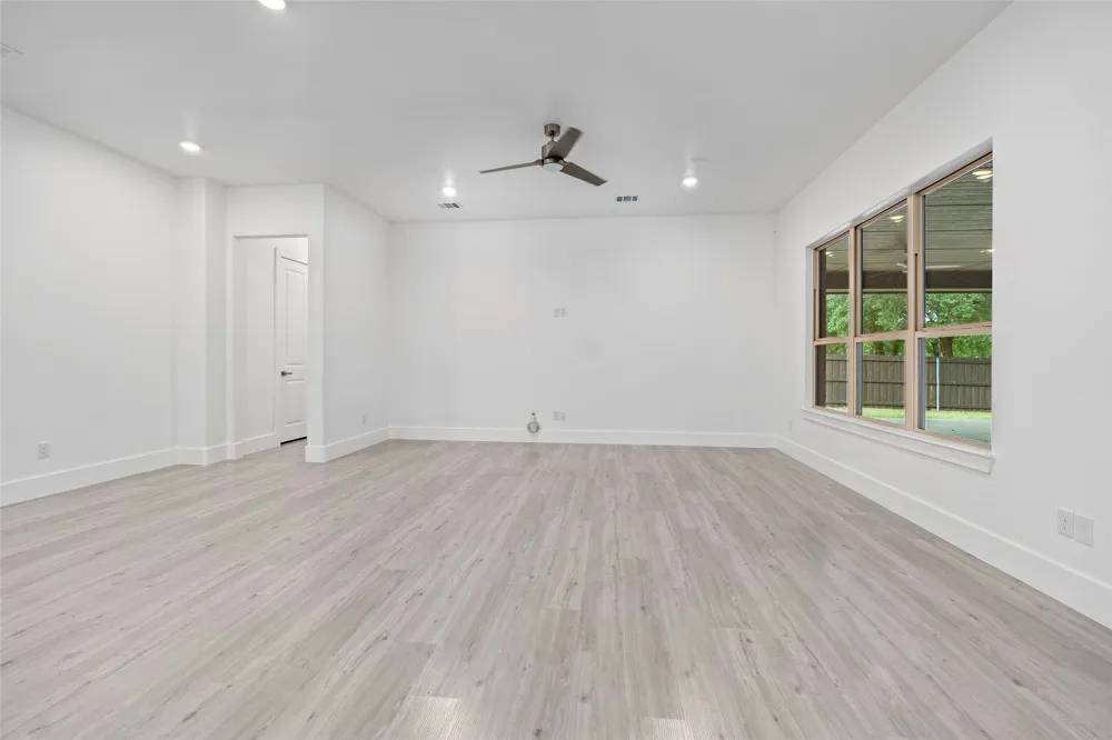 7611 Awadi Court Arlington, TX 76001