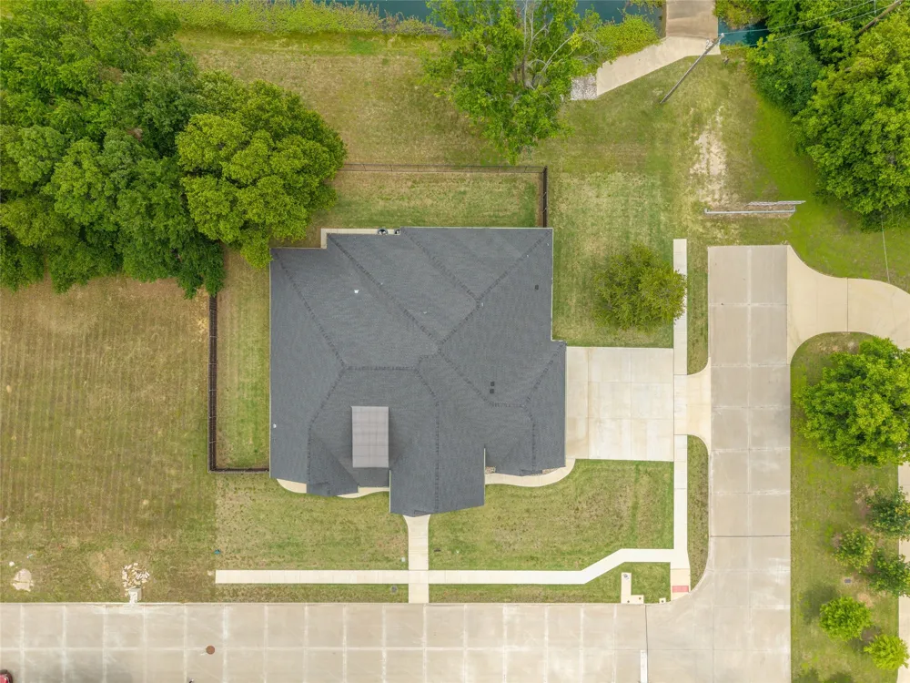 7611 Awadi Court Arlington, TX 76001