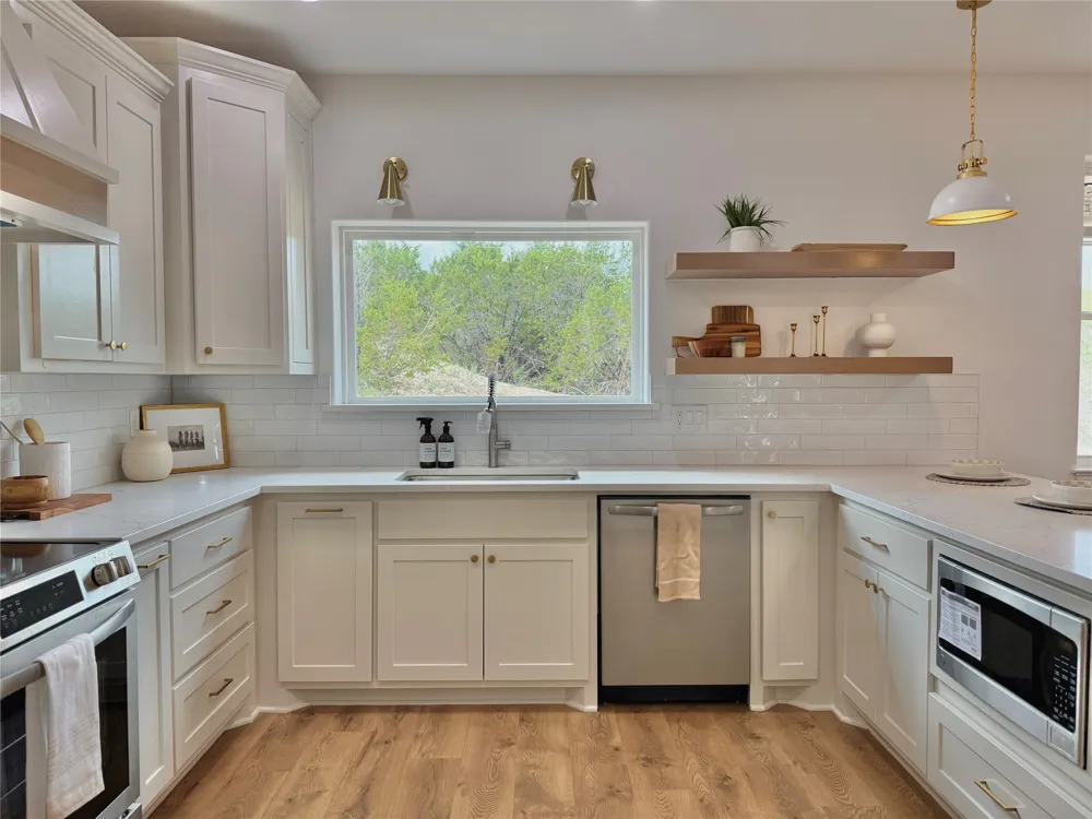 785 Blue Marlin Court Bluff Dale, TX 76433