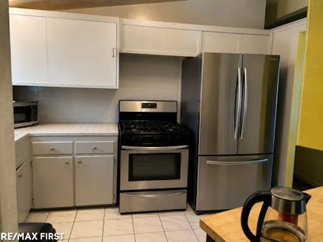 13301 Kenwood Street Oak Park City, MI 48237