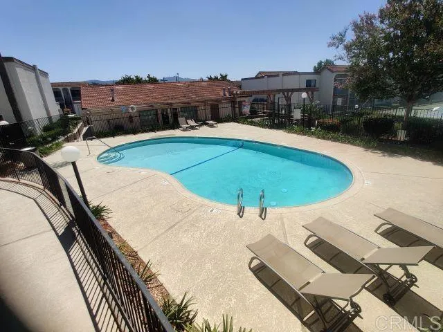 125 Candice Place Vista, CA 92083