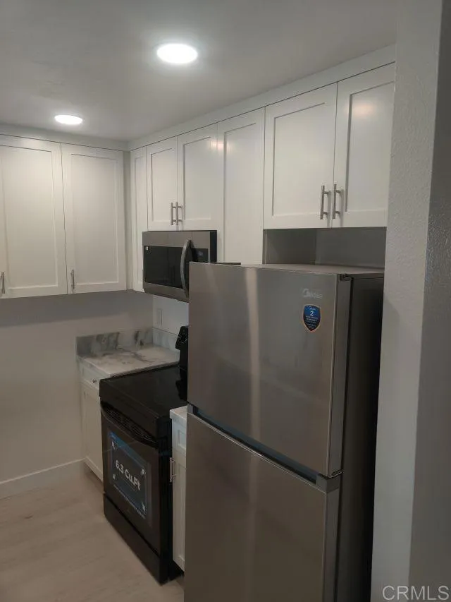 125 Candice Place Vista, CA 92083