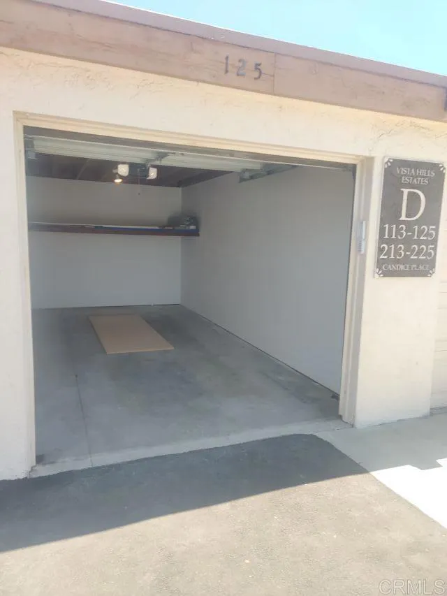 125 Candice Place Vista, CA 92083