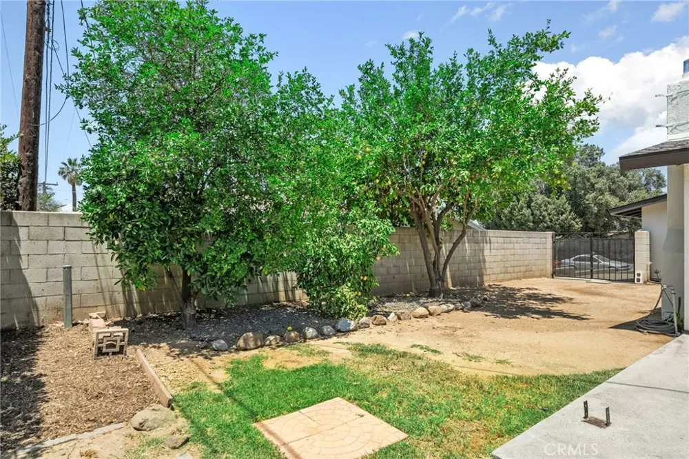 22139 Tanager Street Grand Terrace, CA 92313