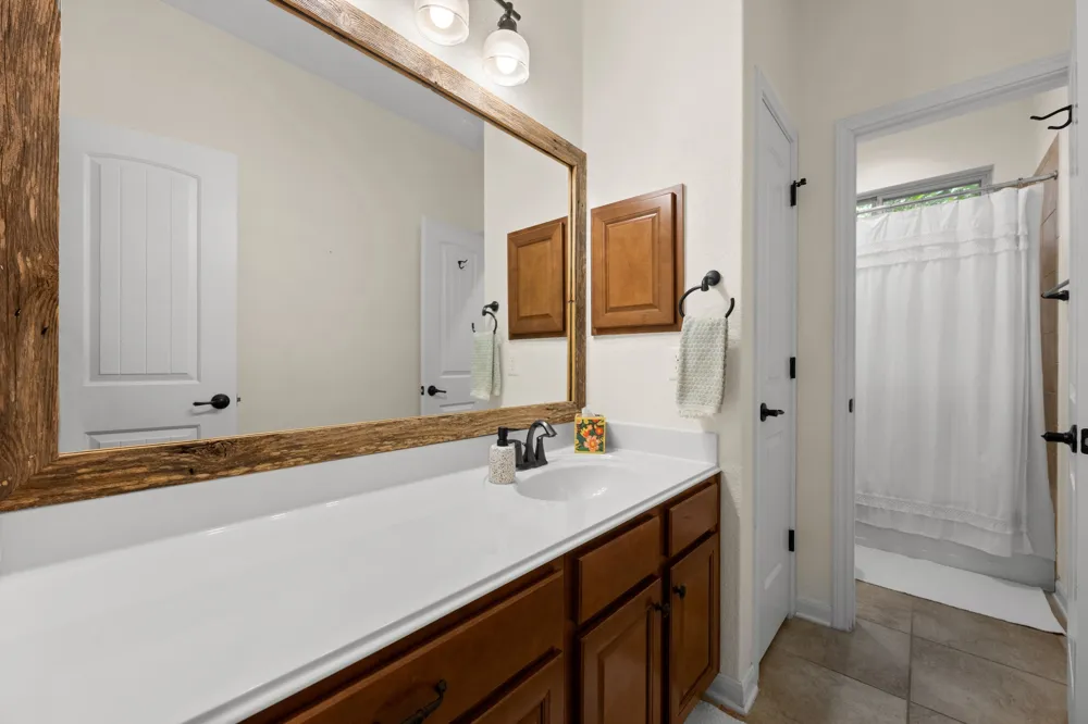 5025 Pyrenees Pass Bee Cave, TX 78738