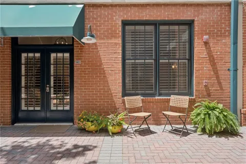 1601 Liberty Lane