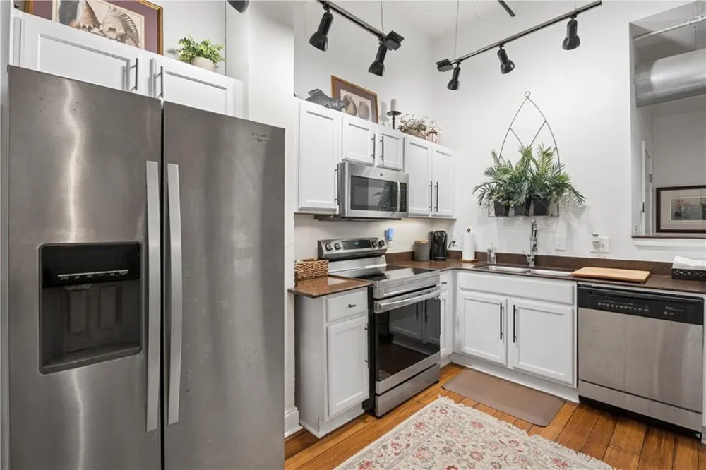 1601 Liberty Lane Roswell, GA 30075