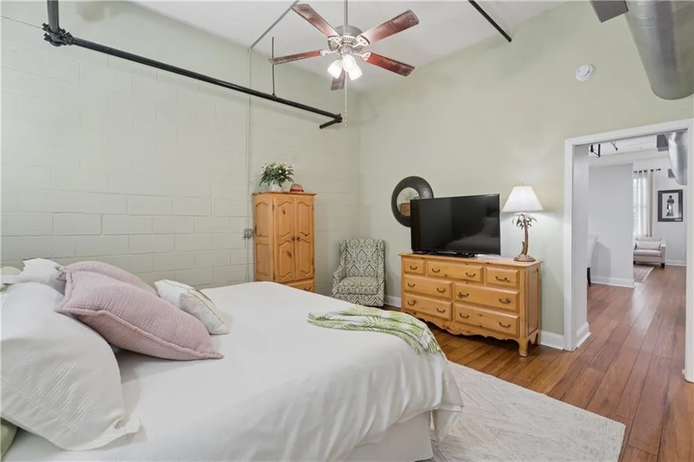 1601 Liberty Lane Roswell, GA 30075