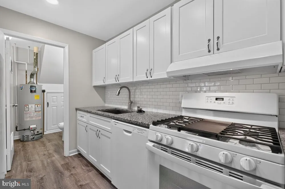 9220 BRIDLE PATH LANE Laurel, MD 20723