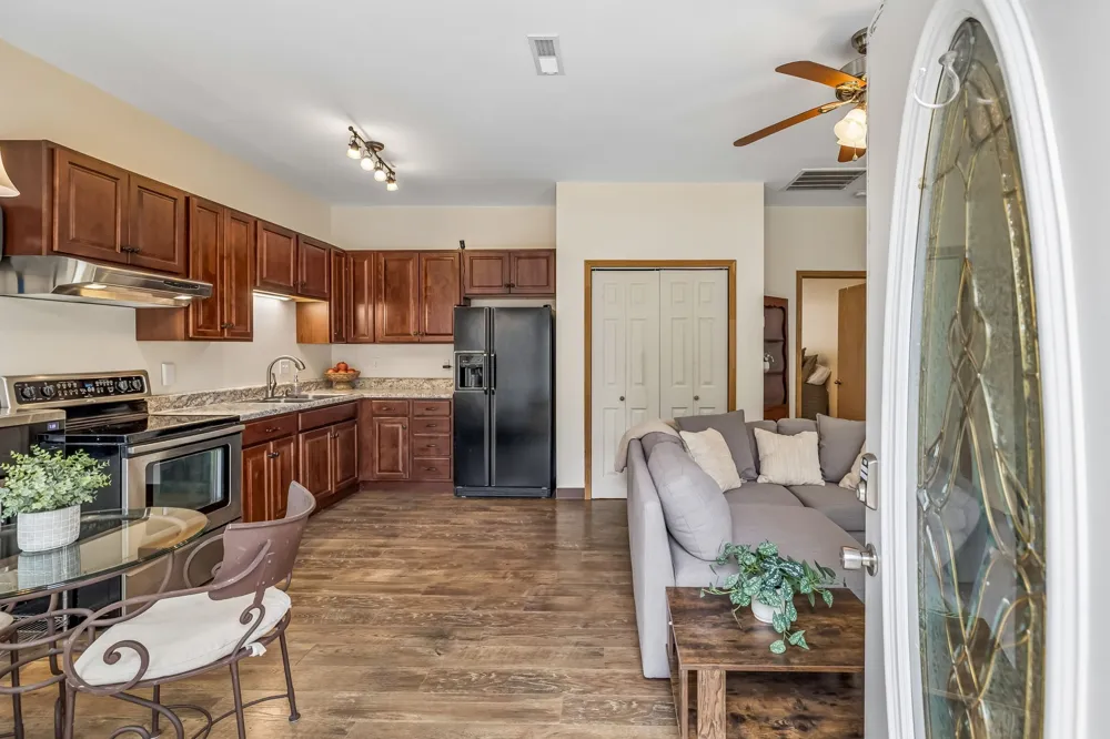 18 York Ln Elmwood, TN 38560