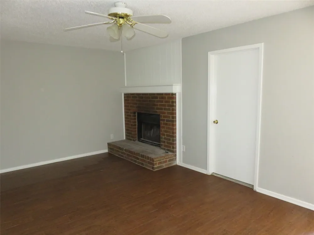 3901 William Street Sachse, TX 75048
