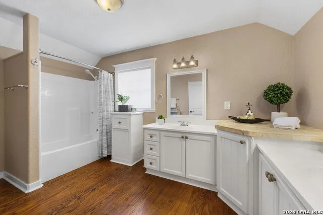 544 RIVER VIEW DR Johnson City, TX 78636