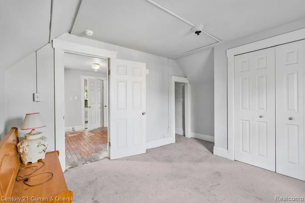 10 Perrin Street River Rouge City, MI 48218