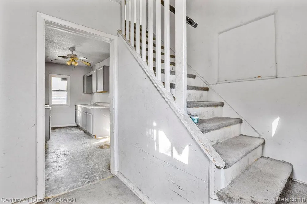 10 Perrin Street River Rouge City, MI 48218
