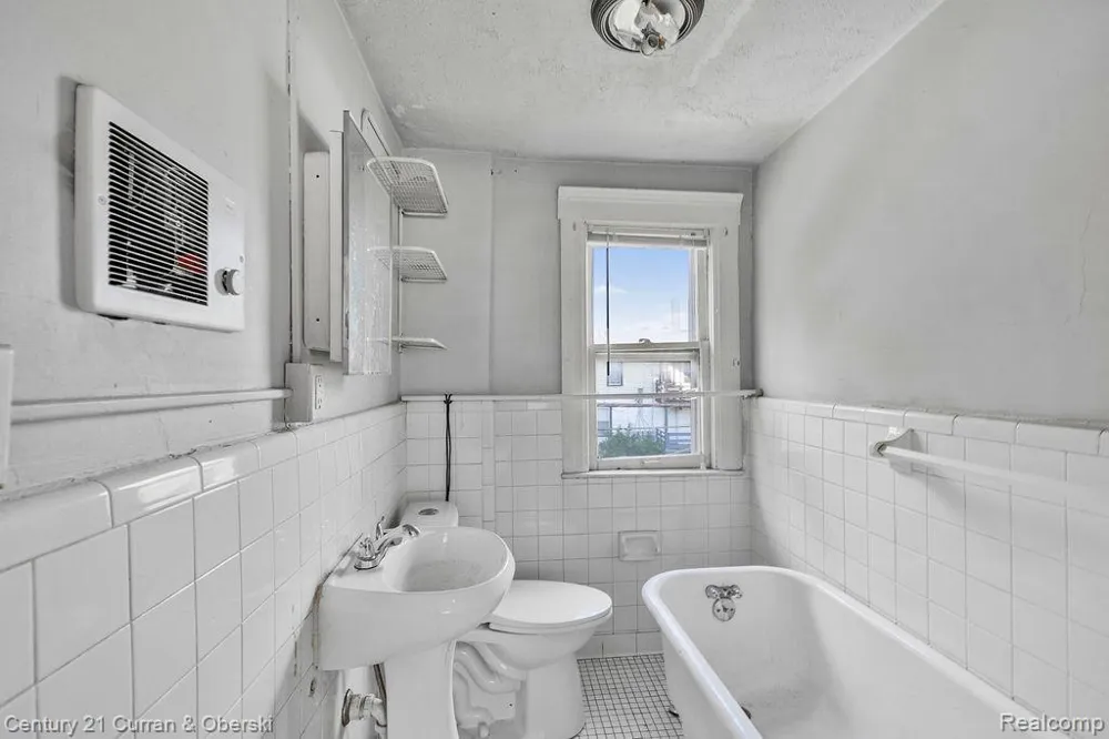 10 Perrin Street River Rouge City, MI 48218